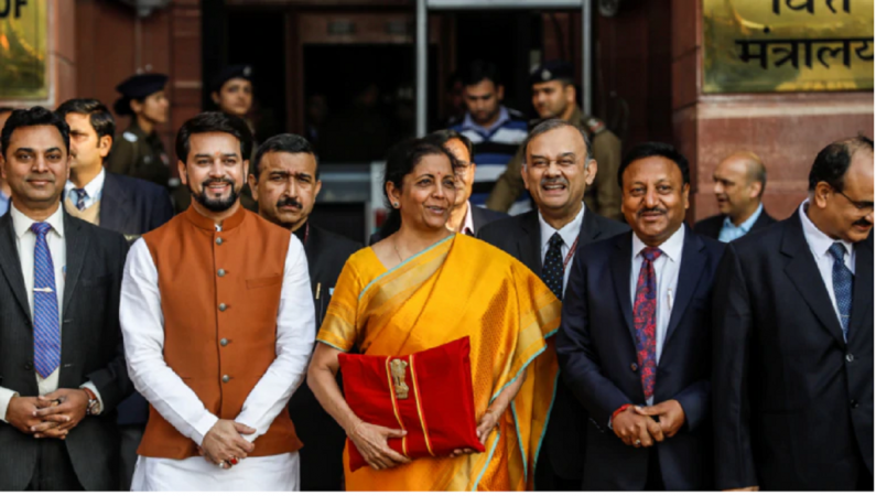 वित्त मंत्री निर्मला सीतारमण ने संसद में अपना दूसरा पूर्ण वार्षिक बजट पेश किया -