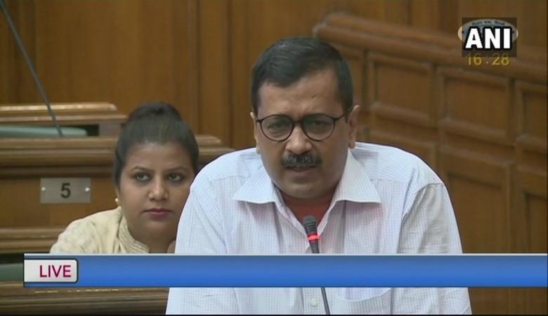 दिल्ली विधानसभा को सम्बोधित करते सीएम अरविन्द केजरीवाल. दिल्ली विधानसभा को सम्बोधित करते सीएम अरविन्द केजरीवाल.