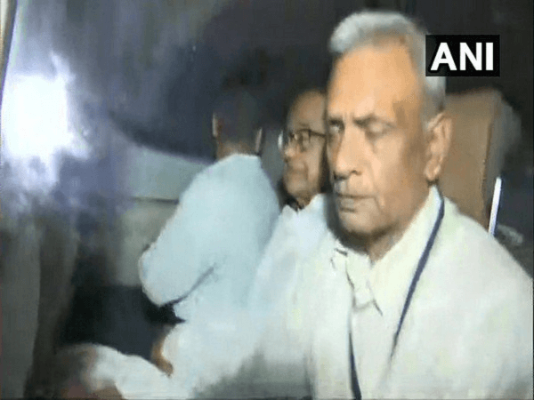 हिरासत में चिदंबरम हिरासत में चिदंबरम