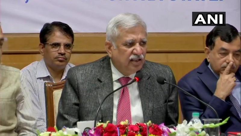 मुख्य चुनाव आयुक्त (सीईसी) सुनील अरोड़ा मुख्य चुनाव आयुक्त (सीईसी) सुनील अरोड़ा