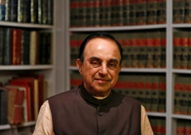 बीजेपी सांसद सुब्रमणियन स्वंय ने कांग्रेस अध्यक्ष राहुल गाँधी पर कोकीन का नशा करने का आरोप लगाया है. बीजेपी सांसद सुब्रमणियन स्वंय ने कांग्रेस अध्यक्ष राहुल गाँधी पर कोकीन का नशा करने का आरोप लगाया है.
