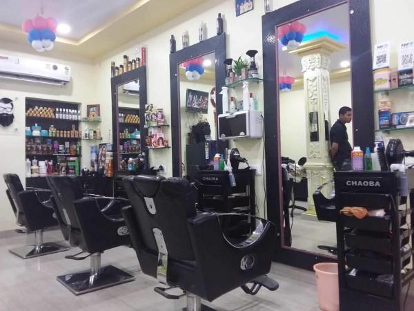 Saloon