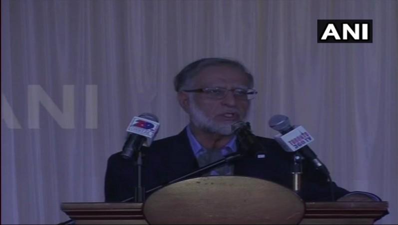 इस्लामिक आंदोलन पत्रकार और यॉर्क इलाके की मस्जिद में इस्लामिक सोसायटी के इमाम जफर अली बंगश. इस्लामिक आंदोलन पत्रकार और यॉर्क इलाके की मस्जिद में इस्लामिक सोसायटी के इमाम जफर अली बंगश.