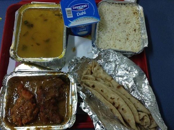2 अक्टूबर को ट्रेनों और स्टेशनों पर मांसाहरी भोजन नहीं परोसा जाएगा (सांकेतिक तस्वीर) 2 अक्टूबर को ट्रेनों और स्टेशनों पर मांसाहरी भोजन नहीं परोसा जाएगा (सांकेतिक तस्वीर)